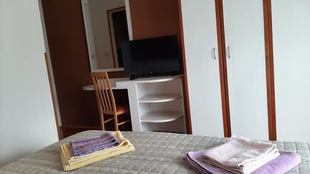 Rooms Neda Rab Town Buitenkant foto