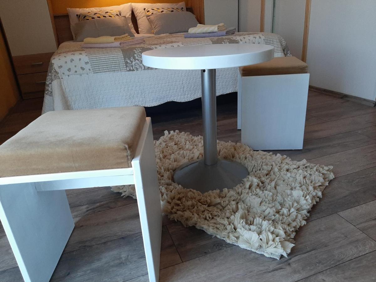Rooms Neda Rab Town Buitenkant foto